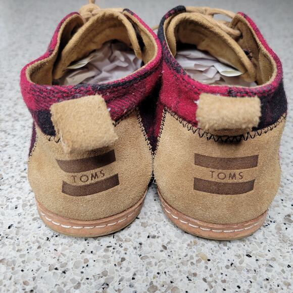 TOMS Buffalo Check Plaid Wool Chukka Ankle Boots LaceUp Red Black Womens✨️8.5 - Picture 3 of 12